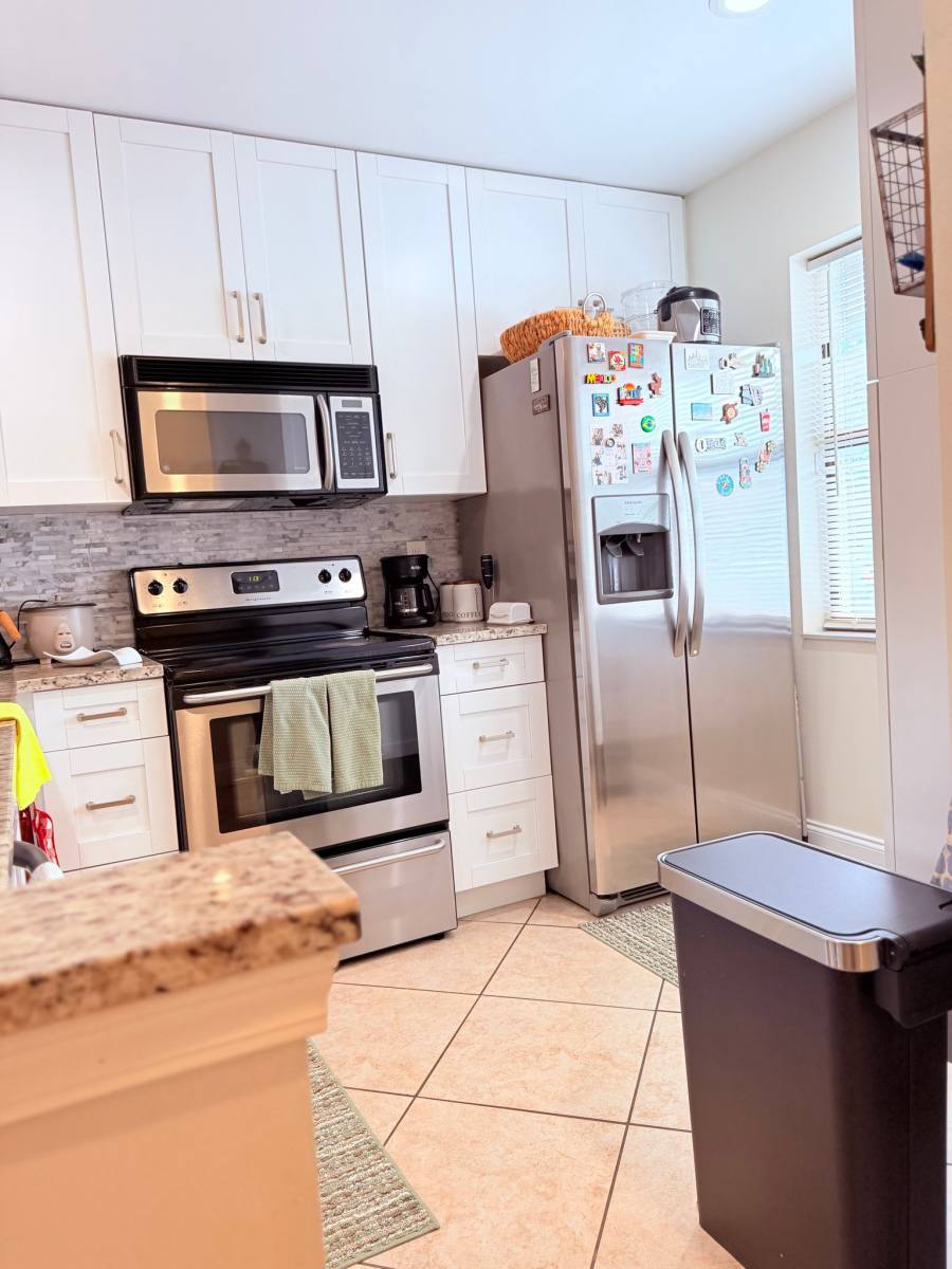 Condo for rent at 3370 Beau Rivage Dr #Q4, Coral Springs, FL 33065