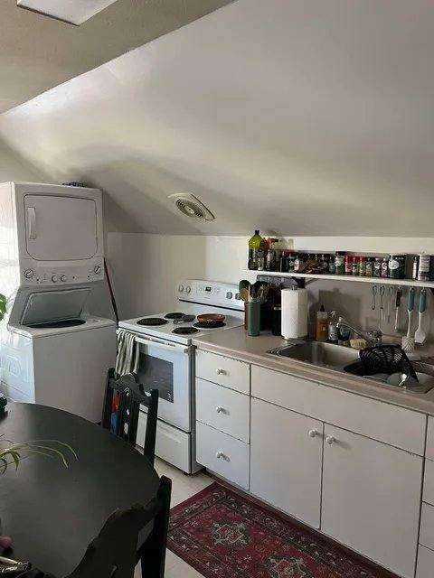 Apartment for rent at 717 W 6th #1, Winona, MN 55987