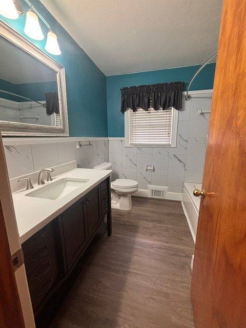 House for rent at 586 Graceland Dr, Bassett, VA 24055