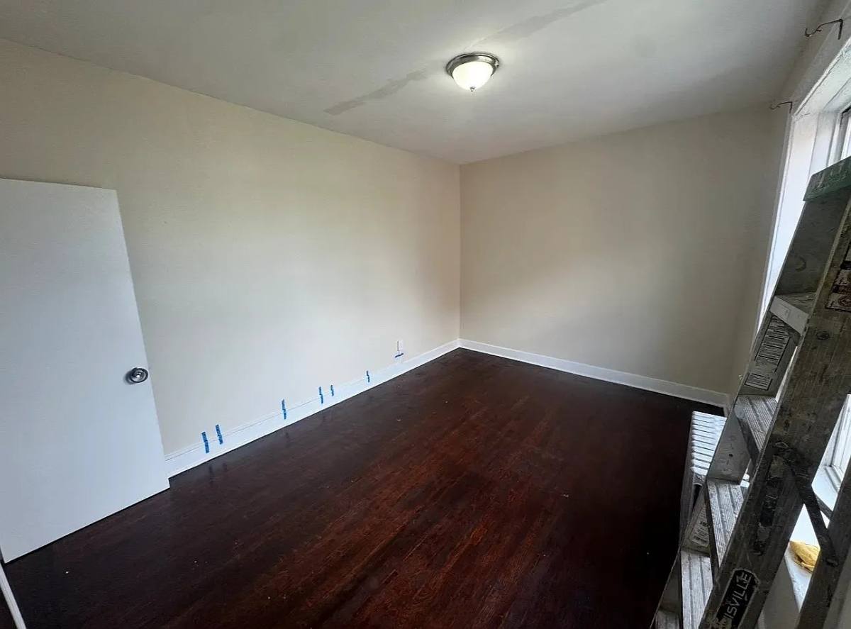 Apartment for rent at 901 Bergen St #3A, Newark, NJ 07112