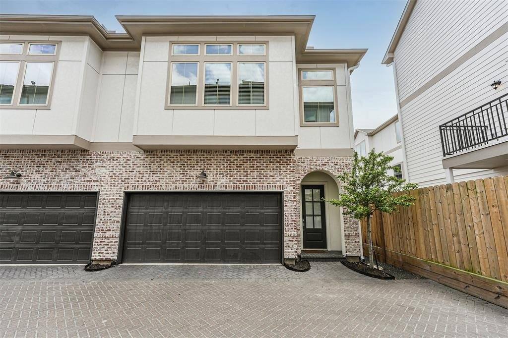 Townhouse for rent at 5209 Allen St #F, Houston, TX 77007