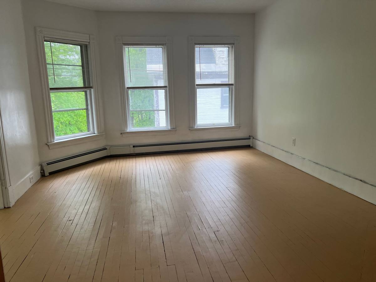 Apartment for rent at 59 Wall St #4, Springfield, VT 05156