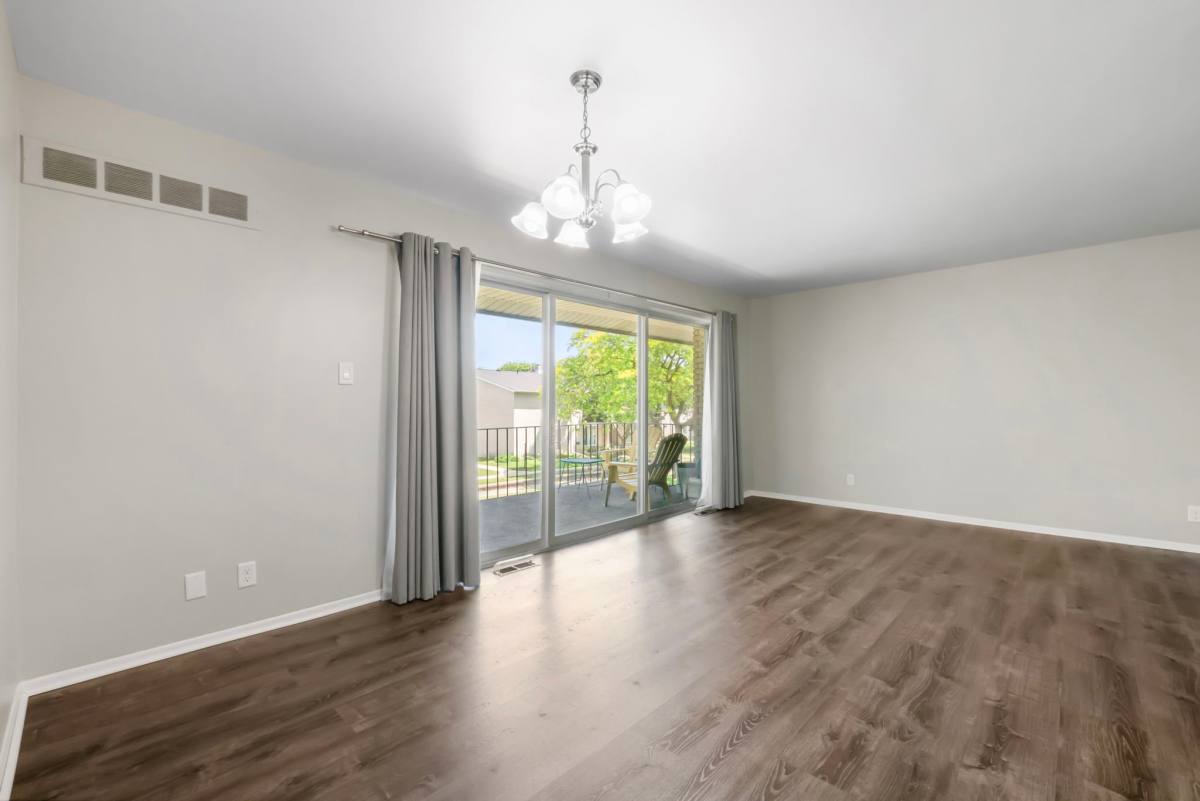 Condo for rent at 8657 Kennedy Circle #7, Warren, MI 48093