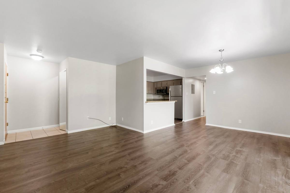 Condo for rent at 8657 Kennedy Circle #7, Warren, MI 48093