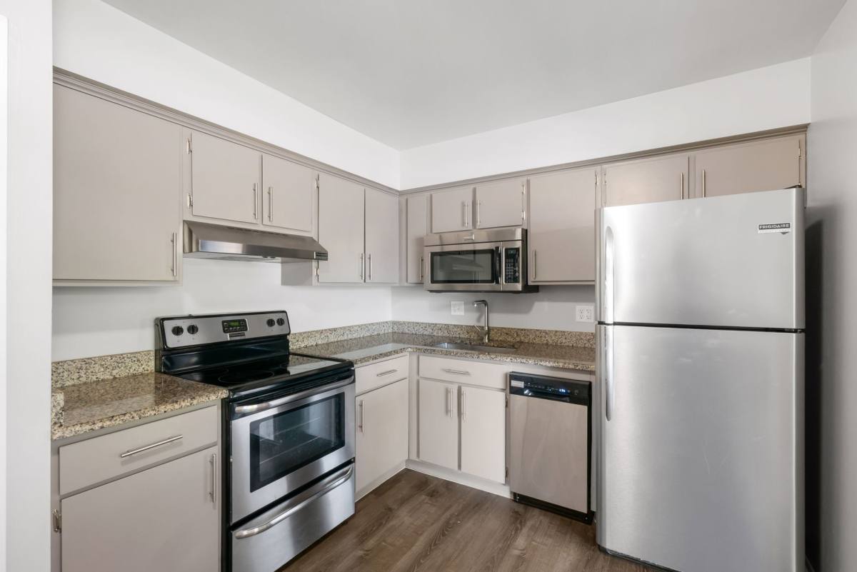 Condo for rent at 8657 Kennedy Circle #7, Warren, MI 48093