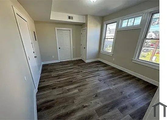 Apartment for rent at 28 Wainwright St #28-3, Newark, NJ 07112