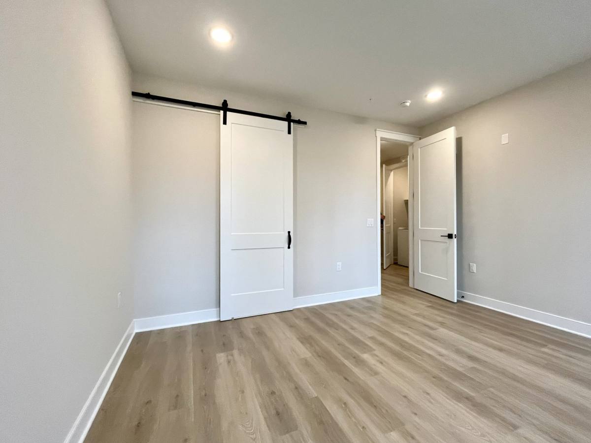 Townhouse for rent at 104 Myrtle Rd, Warren, NJ 07059