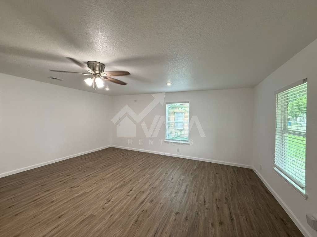 House for rent at 242 Glamis Ave, San Antonio, TX 78223