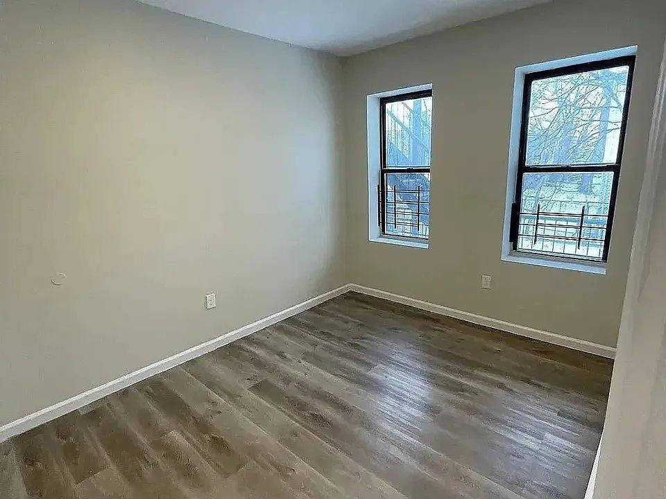 Apartment for rent at 383-385 Avon Ave #2L, Newark, NJ 07108