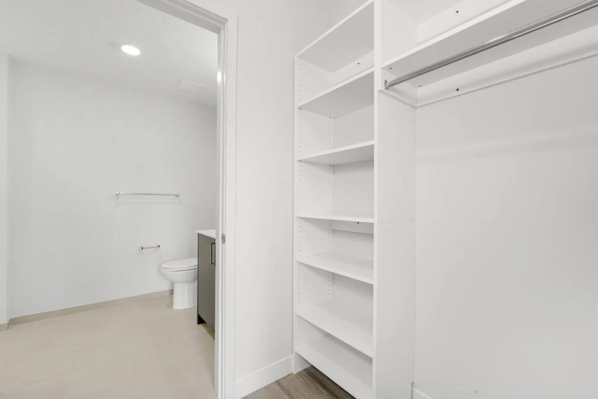 Apartment for rent at 680 N May St, Chicago, IL 60642