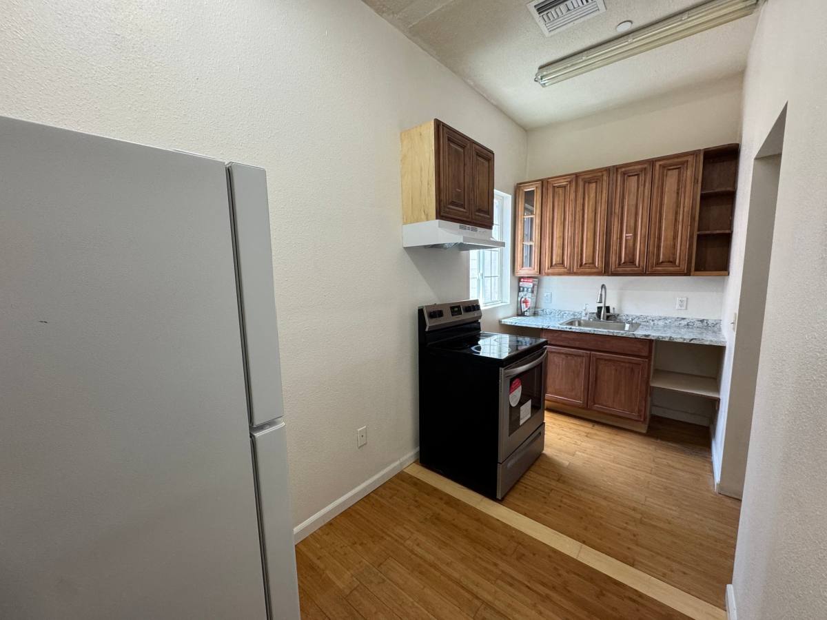 House for rent at 6740 Mission St, Daly City, CA 94014