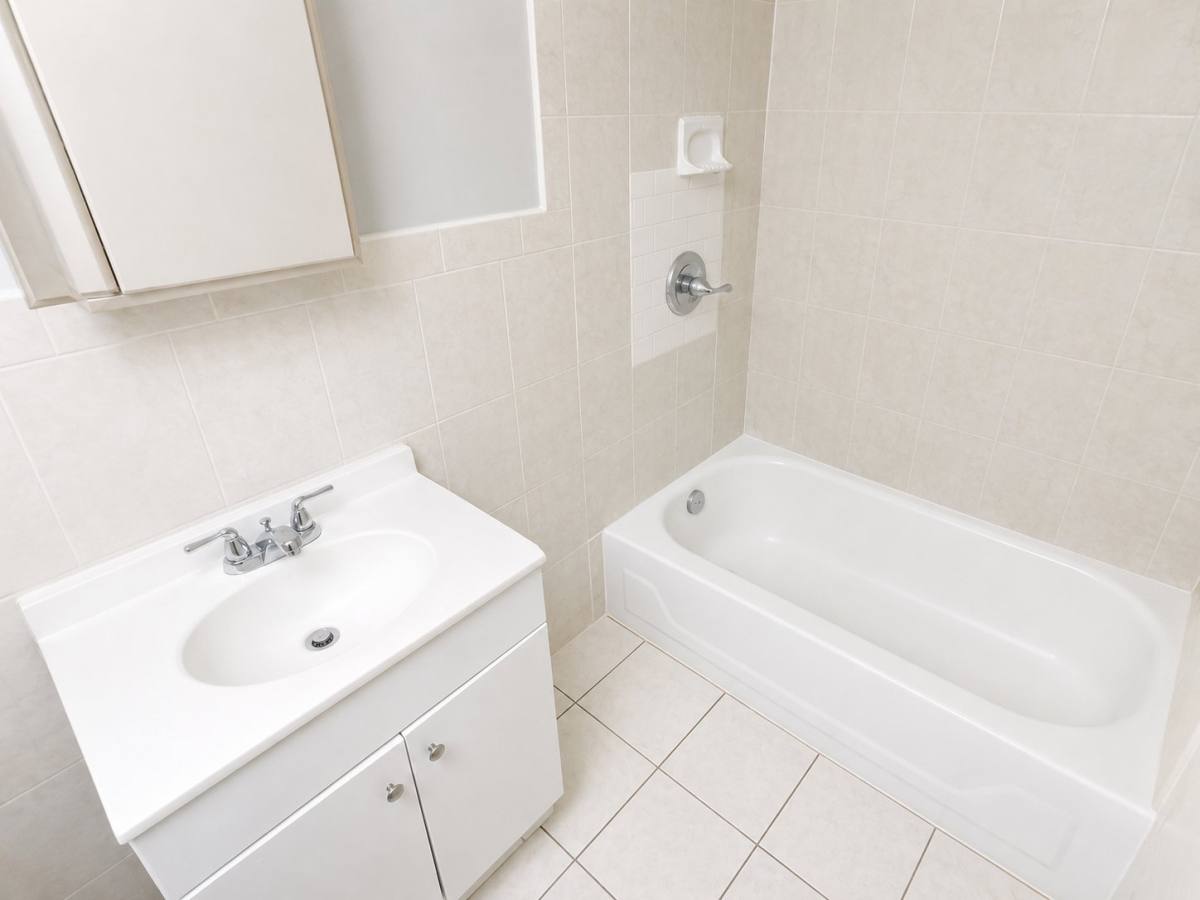 Apartment for rent at 183 Summer Ave #1, Newark, NJ 07104