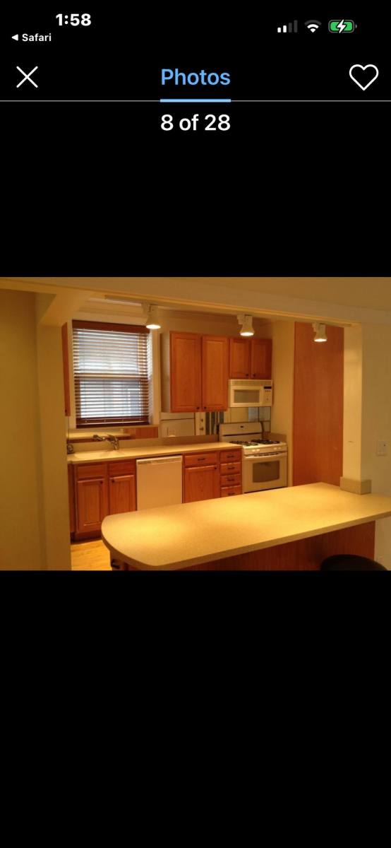 Apartment for rent at 1305 W Newport Ave - 2nd, Chicago, IL 60657