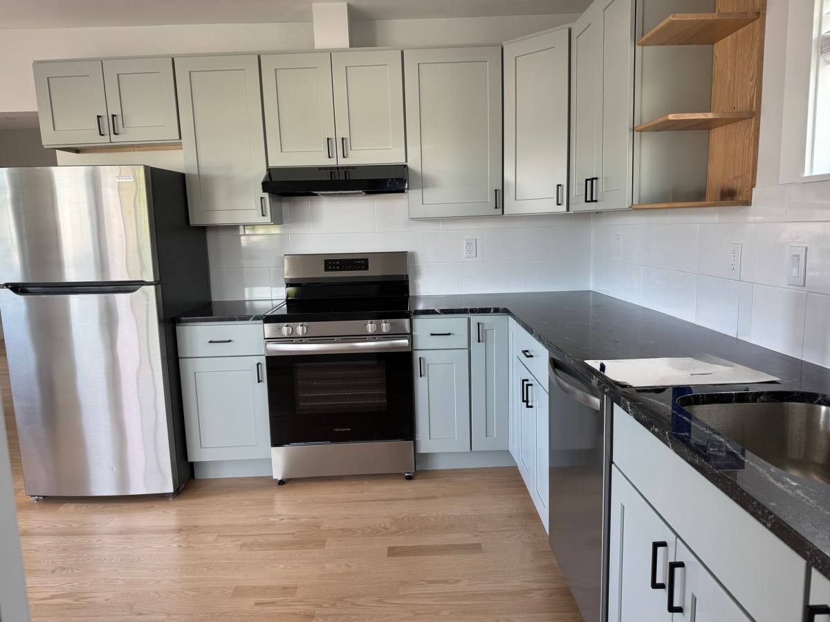 Apartment for rent at 6 Alston St #2, Somerville, MA 02143
