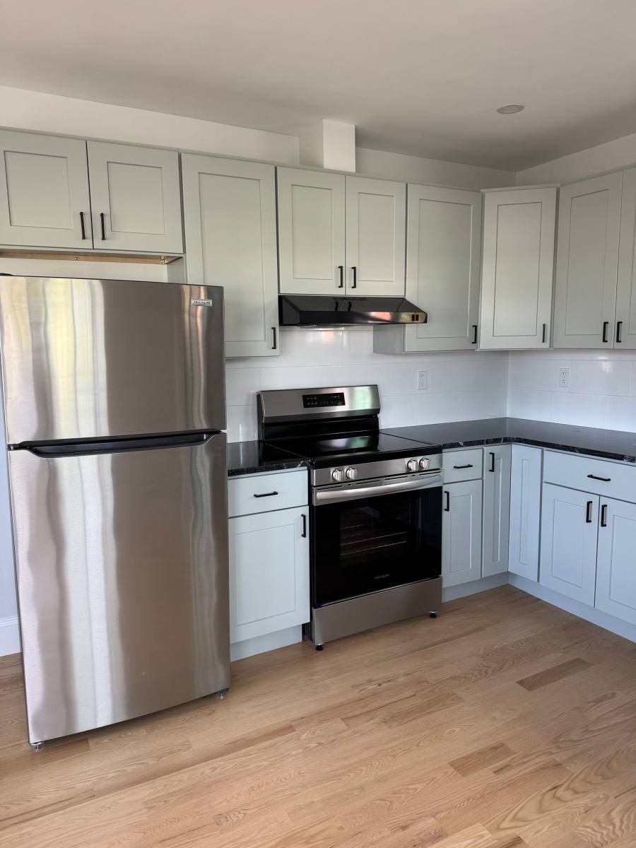 Apartment for rent at 6 Alston St #2, Somerville, MA 02143