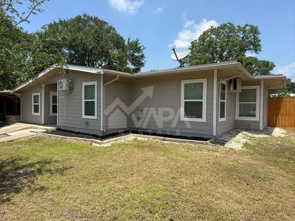 House for rent at 515 Blakeley Dr, San Antonio, TX 78209