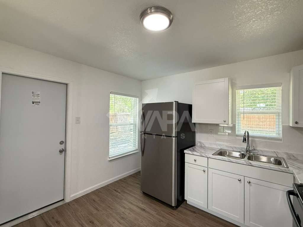 House for rent at 515 Blakeley Dr, San Antonio, TX 78209