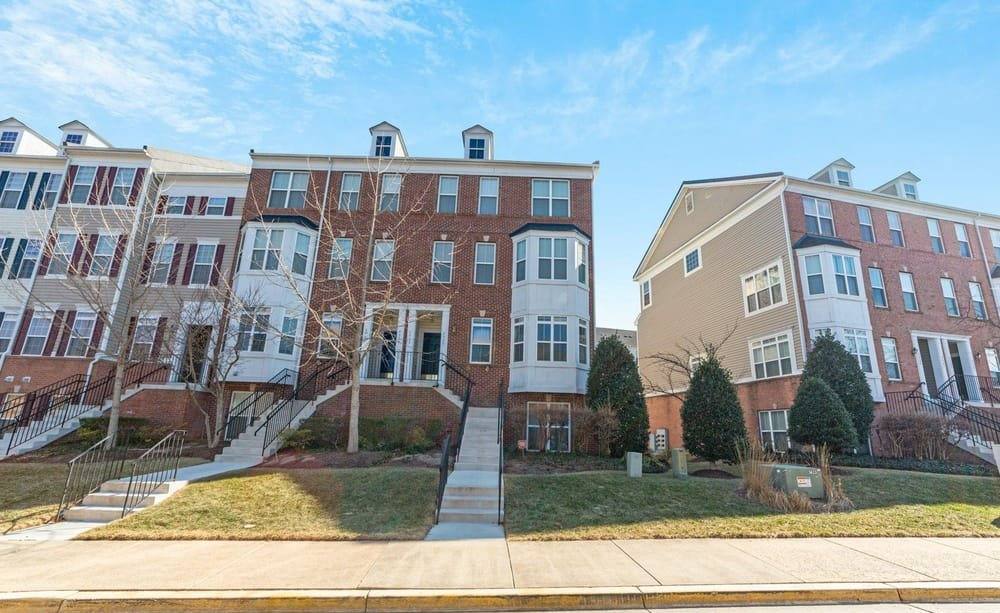 Townhouse for rent at 5529 Lanier Ave, Suitland, MD 20746