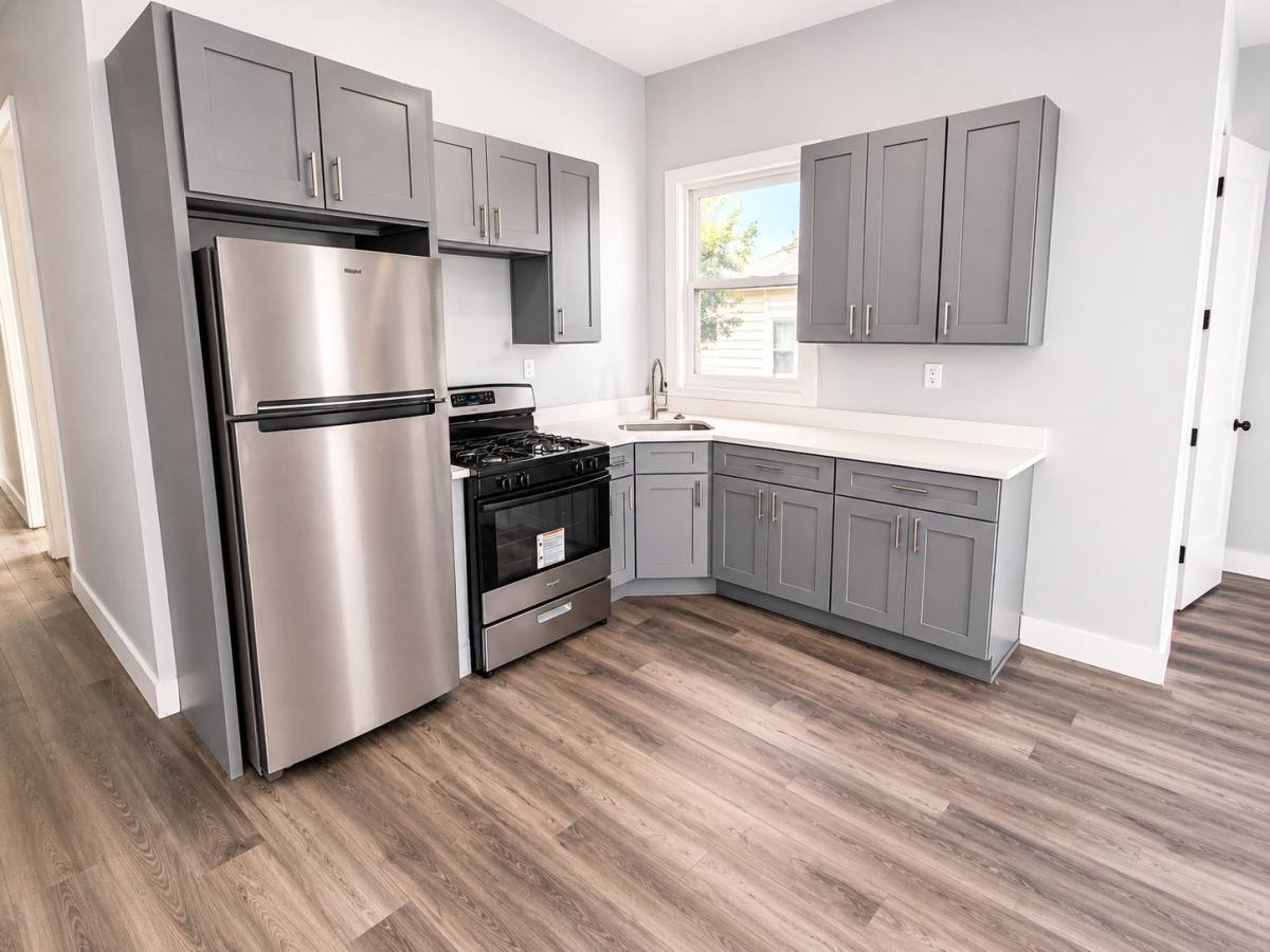 Apartment for rent at 467 Ferry St #1, Newark, NJ 07105