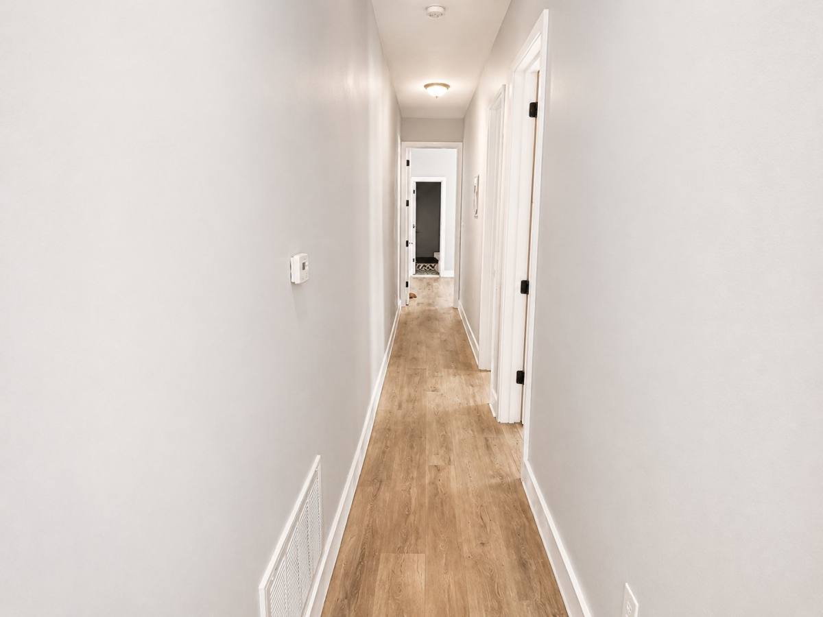 Apartment for rent at 467 Ferry St #1, Newark, NJ 07105