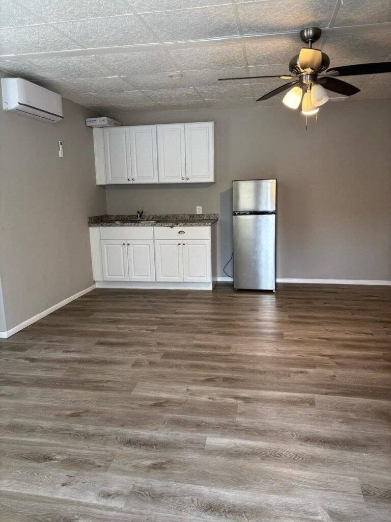 House for rent at 2014 Pineway Dr, Orlando, FL 32839