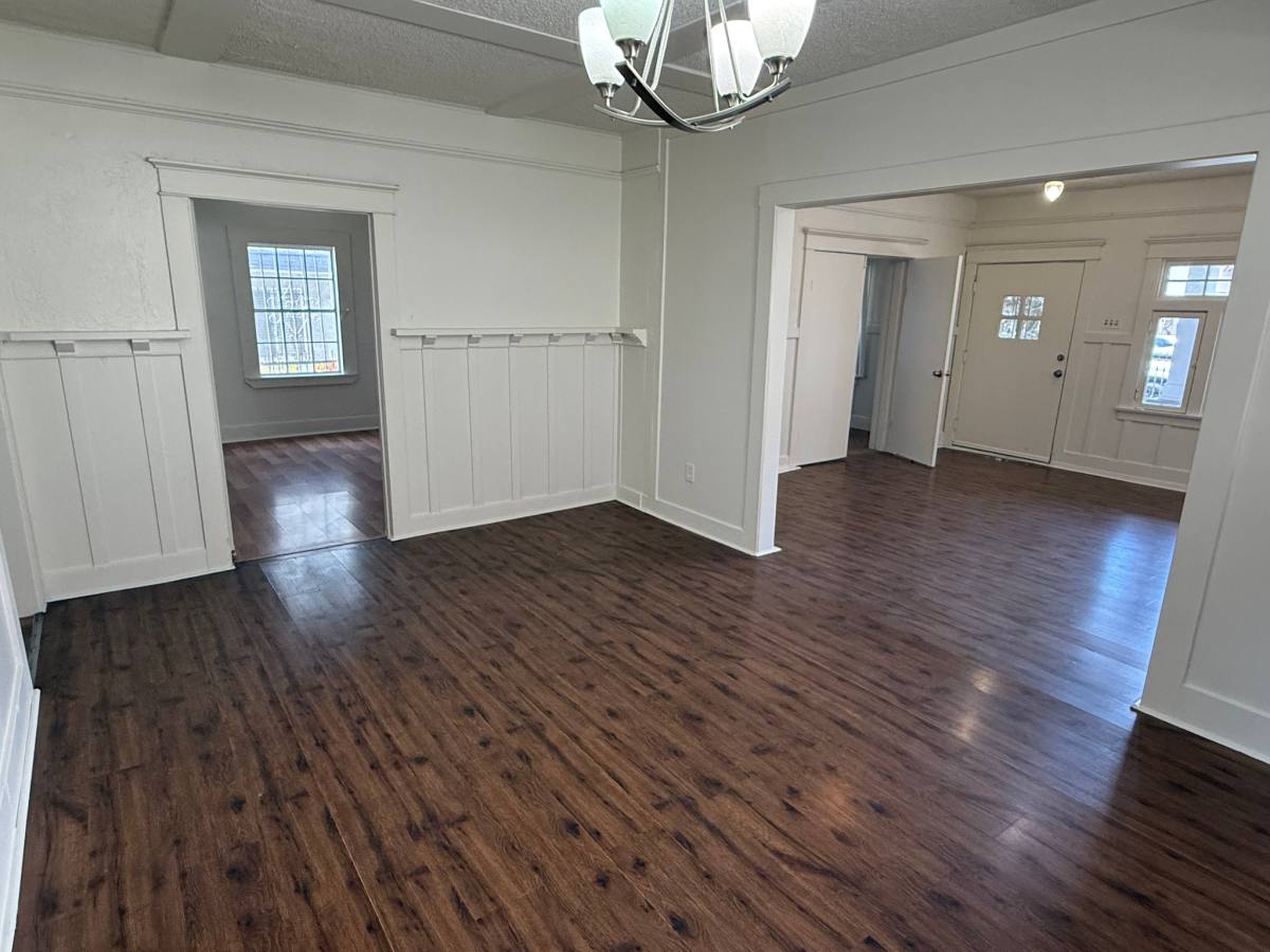 House for rent at 860 W 56th, Los Angeles, CA 90037