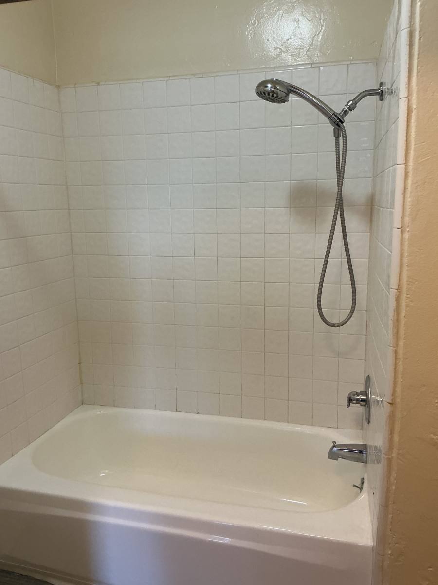 Apartment for rent at 6742 Western Ave #7, Buena Park, CA 90621