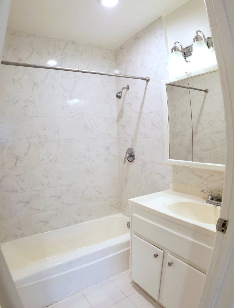 Apartment for rent at 8108 Langdon Ave #2, Van Nuys, CA 91406