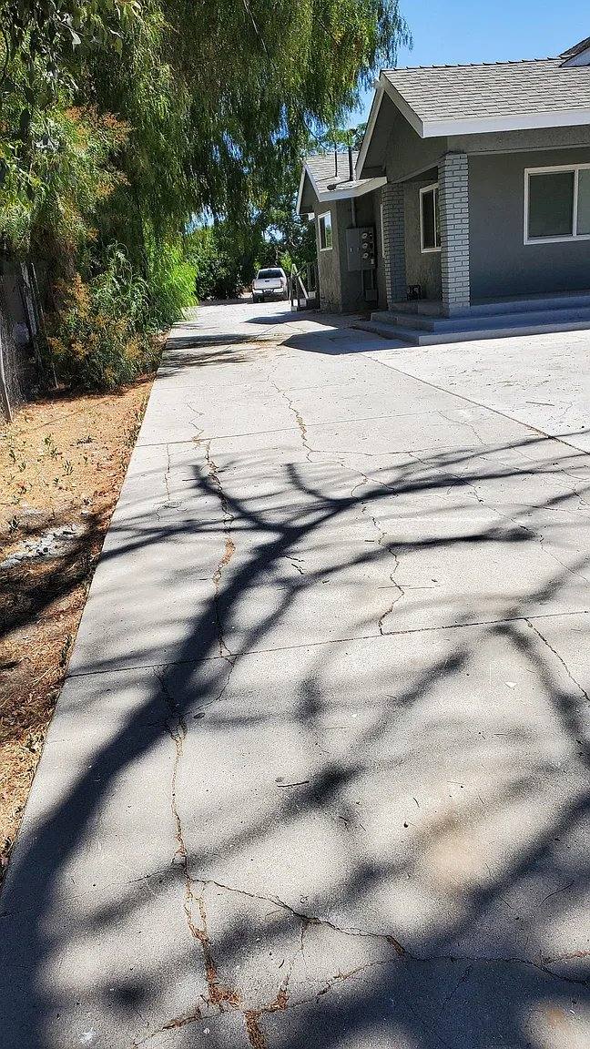 Townhouse for rent at 21631 Cottonwood Ave, Riverside, CA 92506