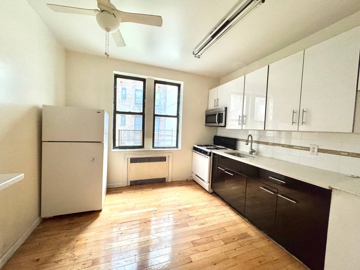 Apartment for rent at 20 Crooke Ave #2, Brooklyn, NY 11226