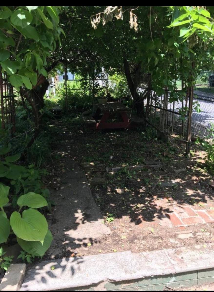 Townhouse for rent at 753 Front St, Catasauqua, PA 18032