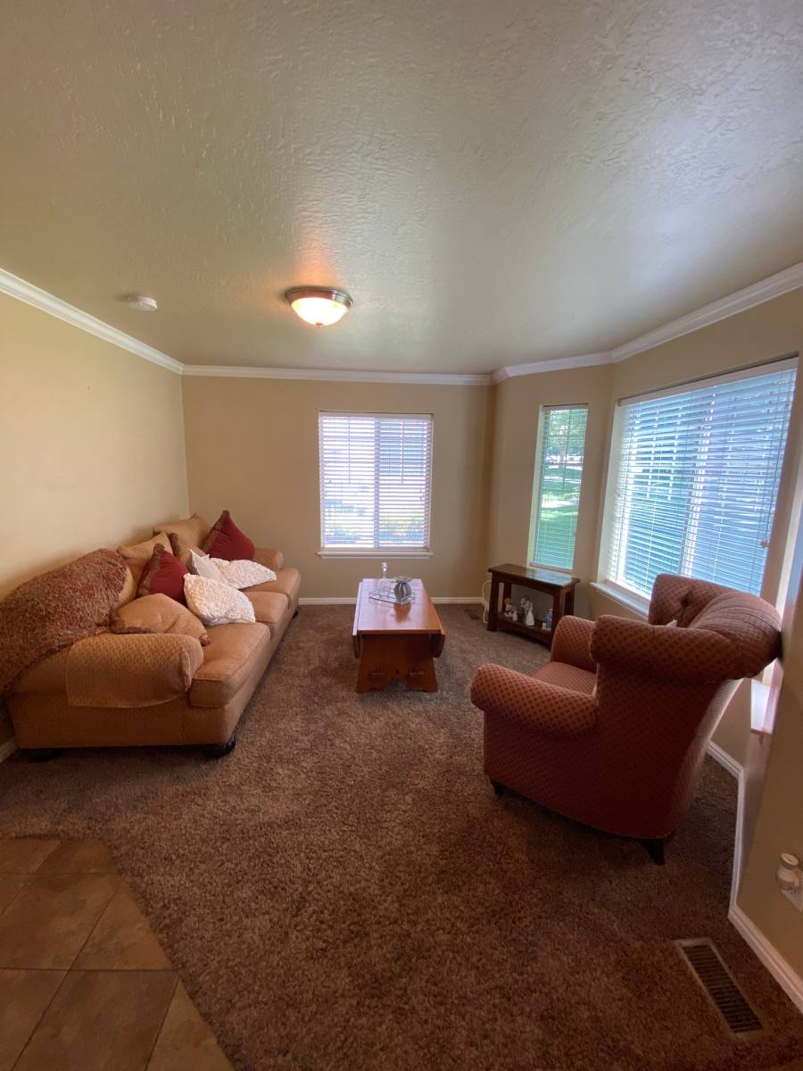 Townhouse for rent at 1041 Independence Ave, Provo, UT 84604