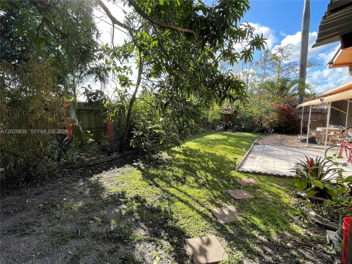 House for rent at 6560 NW 25th St, Fort Lauderdale, FL 33313
