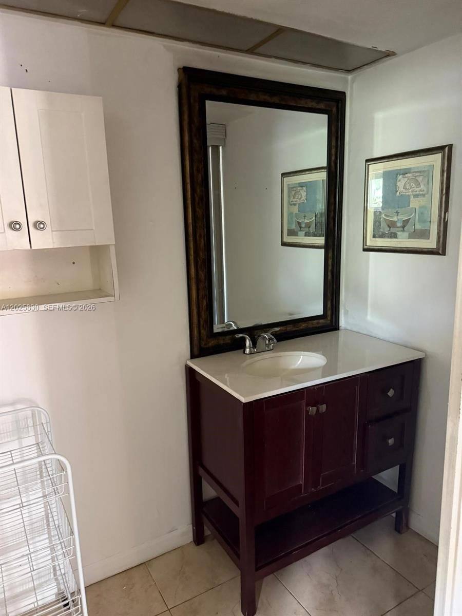 House for rent at 6560 NW 25th St, Fort Lauderdale, FL 33313
