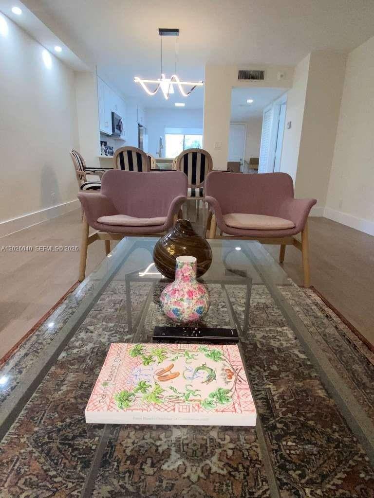 Apartment for rent at 7350 Kinghurst Dr, Delray Beach, FL 33446