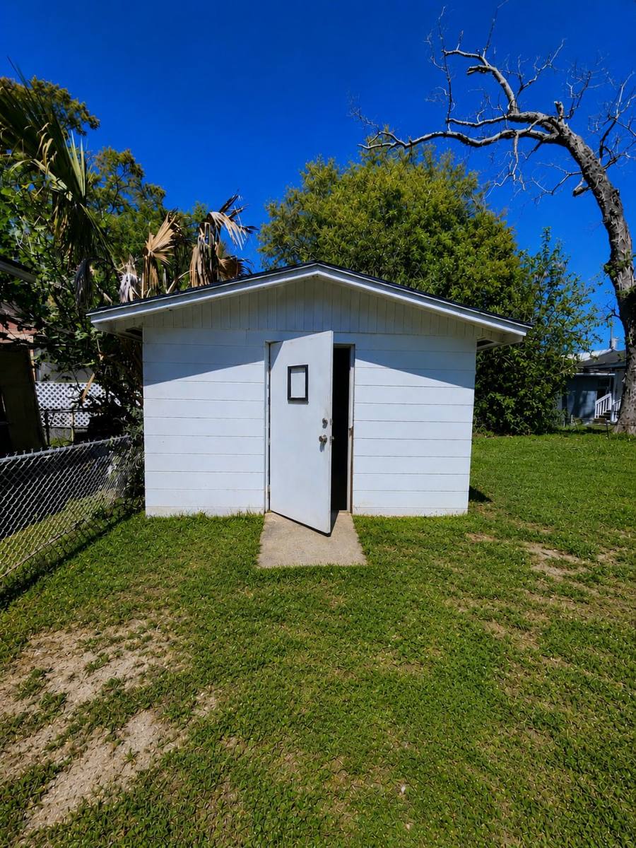 House for rent at 1963 College Circle S, Jacksonville, FL 32209