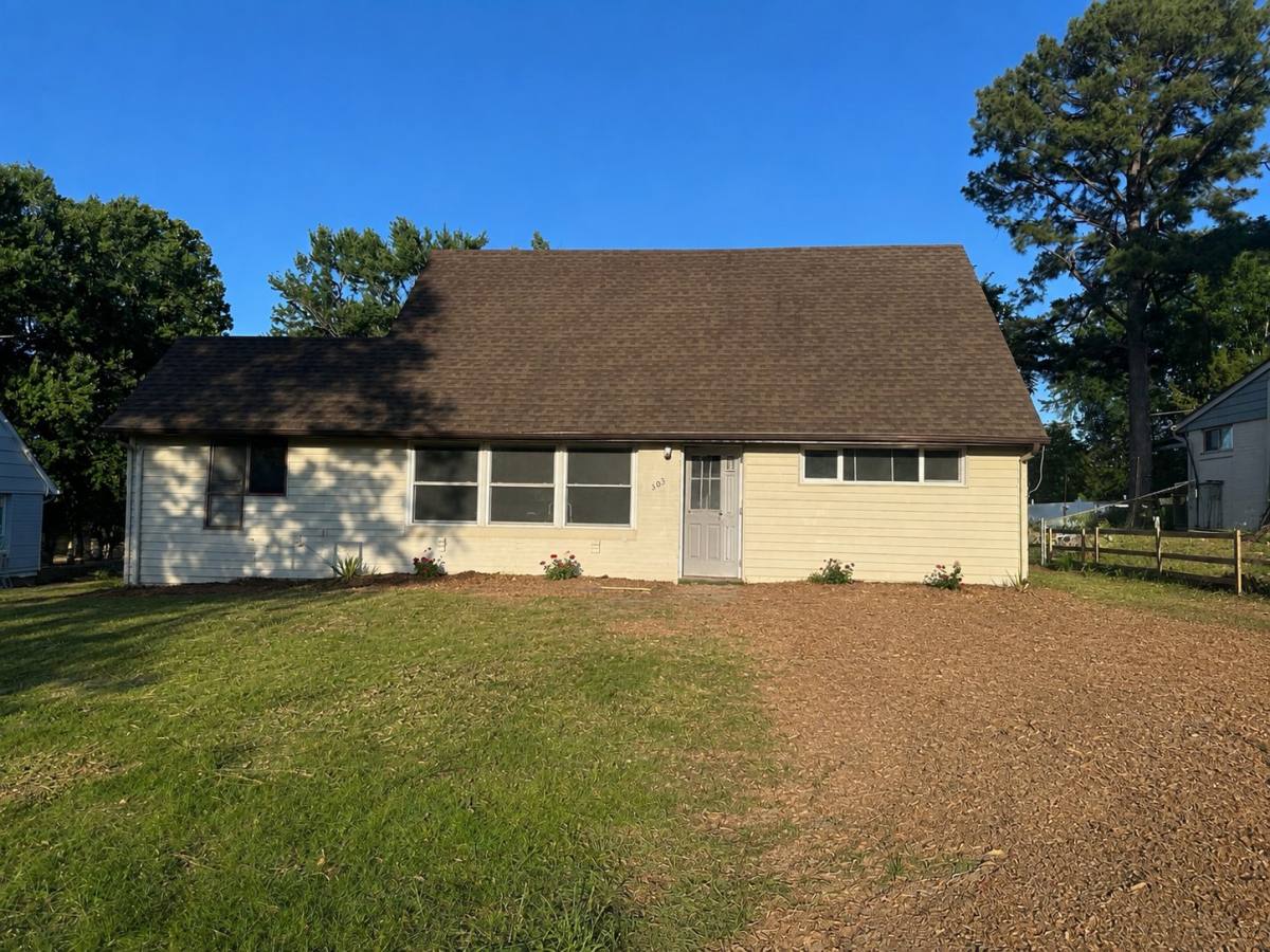 House for rent at 1303 Barnard Dr, Henrico, VA 23229
