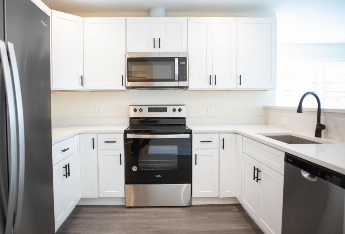 Apartment for rent at 887 Federal Rd #1, Brookfield, CT 06804