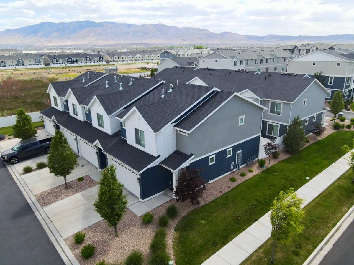 Townhouse for rent at 223 N Pier Court #SINGLE Family, Saratoga Springs, UT 84045