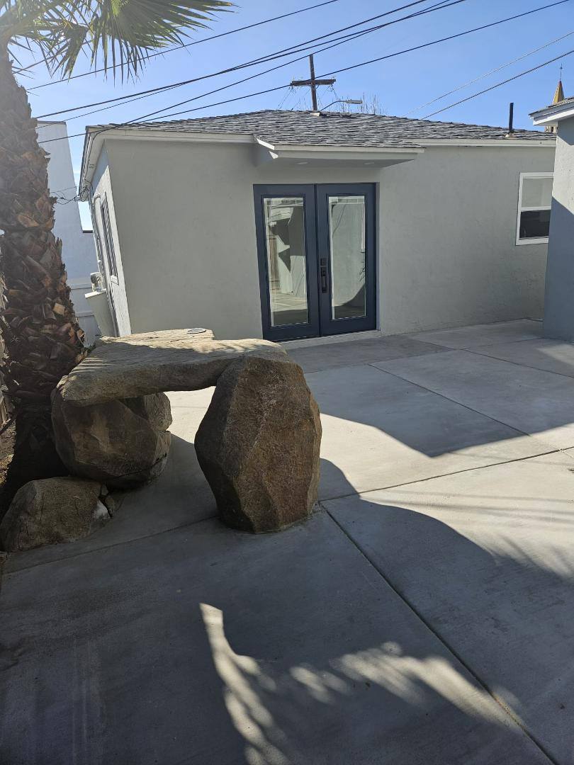 Apartment for rent at 5728-5730 Adelaide Ave, San Diego, CA 92115
