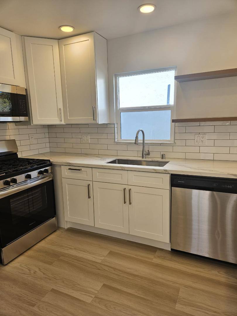 Apartment for rent at 5728-5730 Adelaide Ave, San Diego, CA 92115