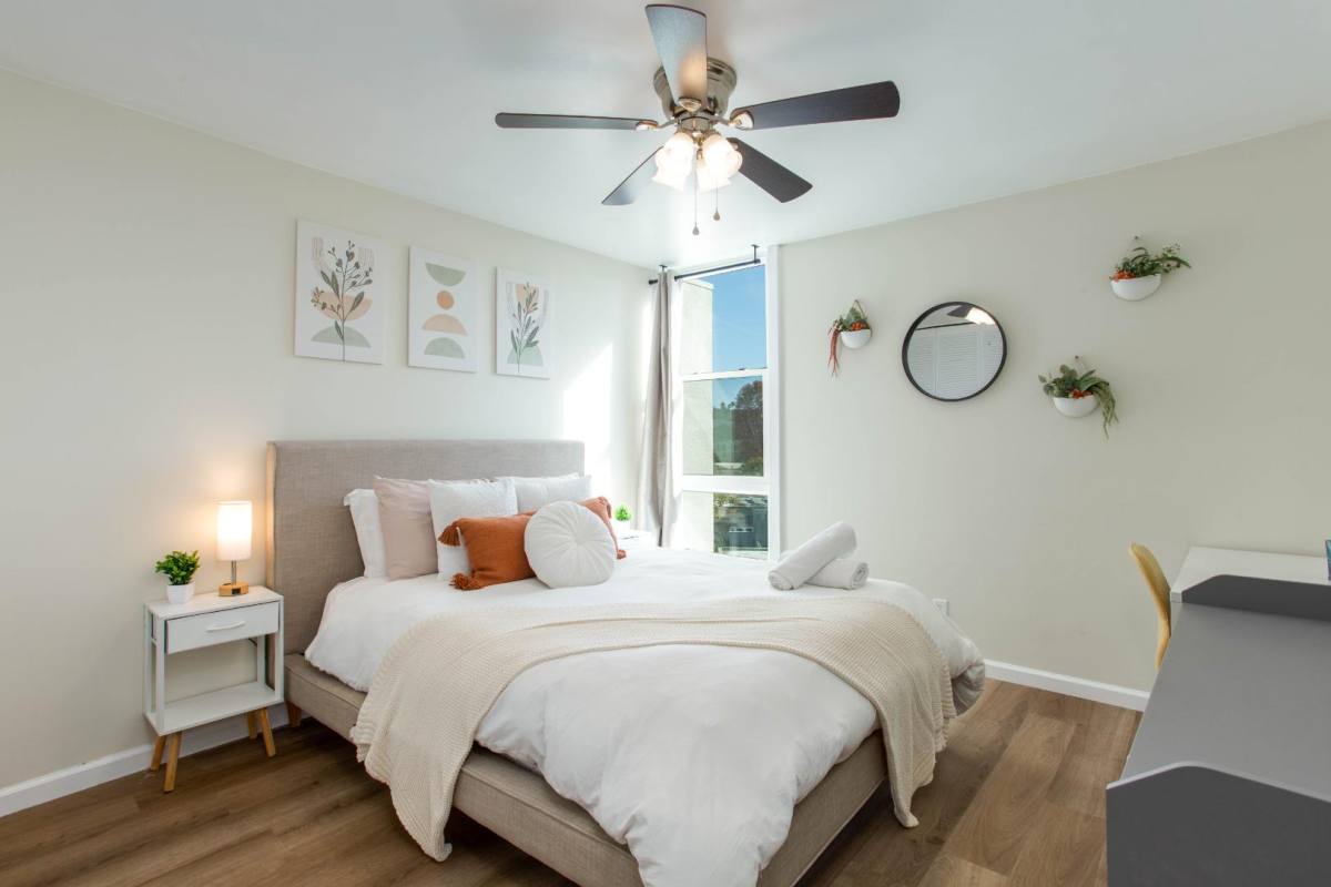 Apartment for rent at 3050 Rue Dorleans #RUE, San Diego, CA 92110
