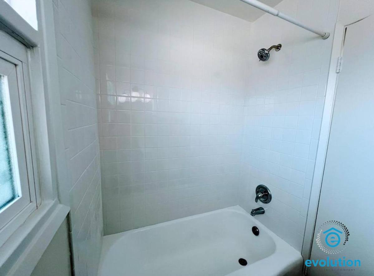 Apartment for rent at 1111 Adella Ave #K, Coronado, CA 92118