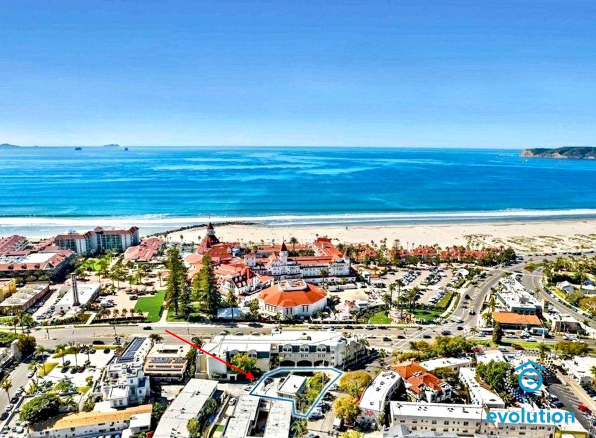 Apartment for rent at 1111 Adella Ave #K, Coronado, CA 92118