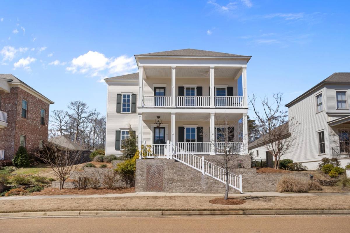 House for rent at 154 N Natchez Dr, Madison, MS 39110