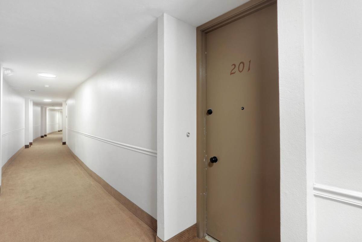 Condo for rent at 3050 Rue Dorleans #201, San Diego, CA 92110
