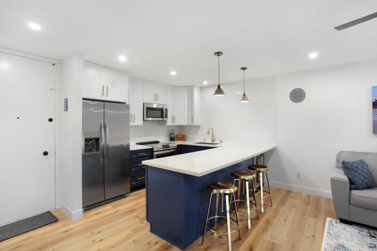 Condo for rent at 3050 Rue Dorleans #201, San Diego, CA 92110