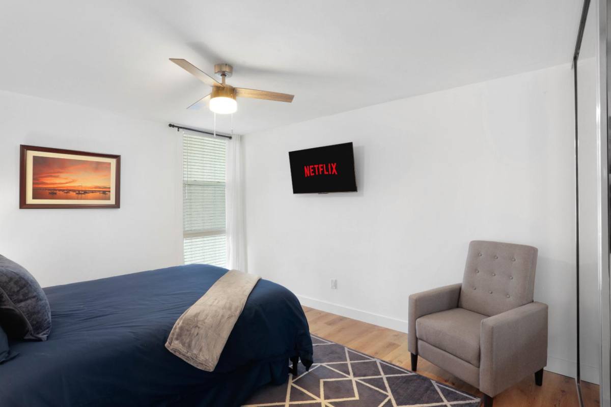 Condo for rent at 3050 Rue Dorleans #201, San Diego, CA 92110