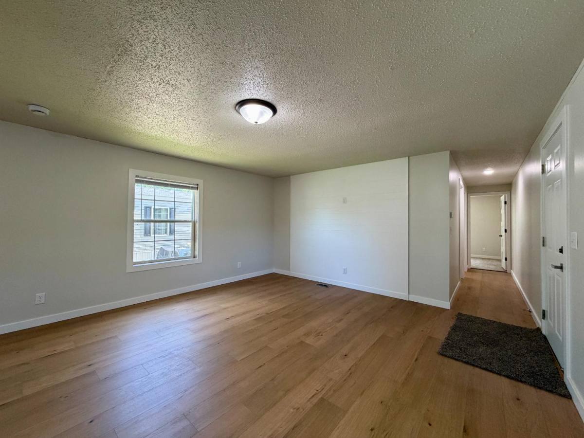 House for rent at 1015 27th St SE 87 Rd, Minot, ND 58701
