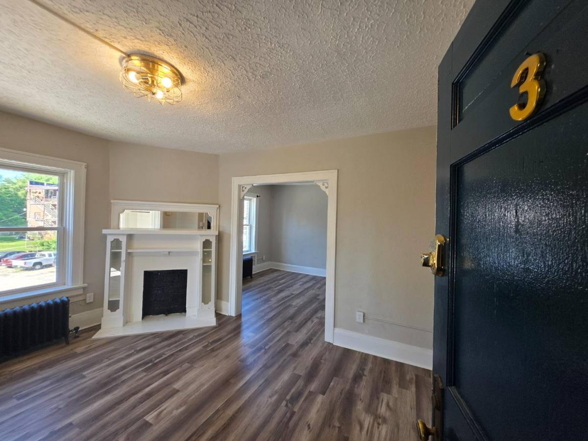 Apartment for rent at 146 King Dr #3, Akron, OH 44302